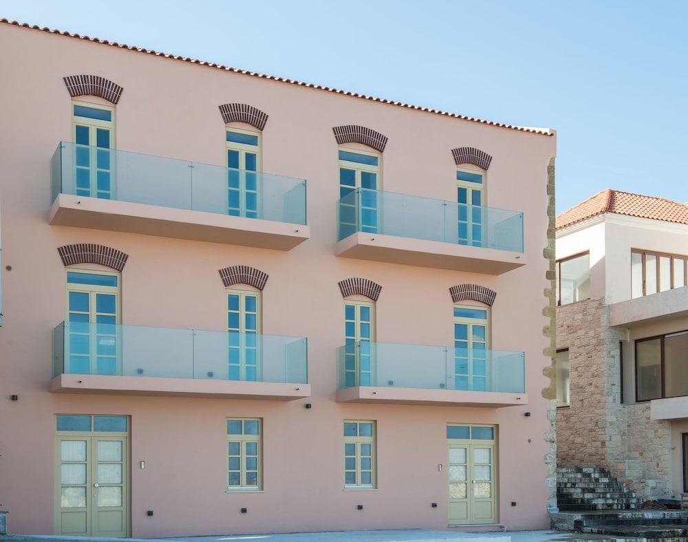 Avra Apartments Kolymbari Harbour 외부 사진